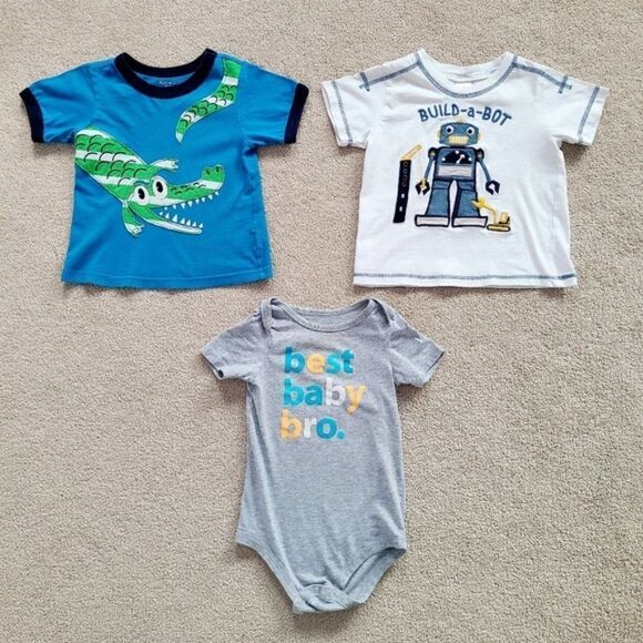 LOT 2 Boys Short Sleeve T-Shirts & Onesie 18-24 months - Picture 2 of 10